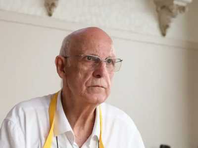 O padre Júlio Lancellotti, da Pastoral do Povo de Rua de São Paulo, concede entrevista