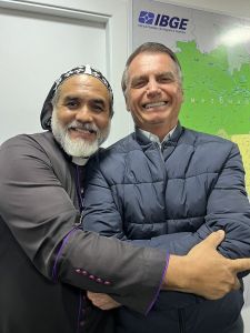 Padre Kelmon (PL) e ex-presidente Jair Bolsonaro (PL)