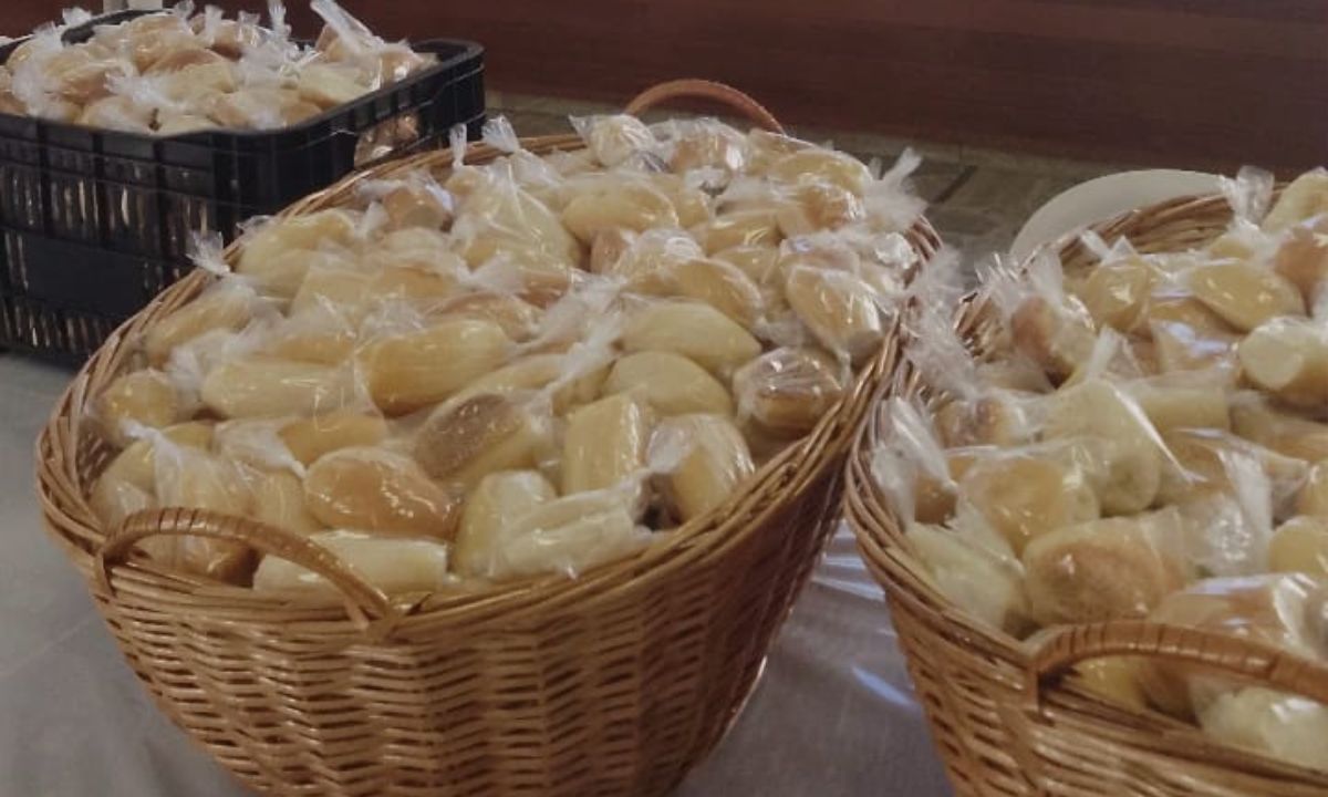 Catedral Metropolitana espera distribuir 30 mil pães em Festa de Santo Antônio
