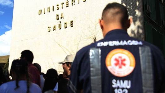 Pagamento do piso da enfermagem foi regulamentado pelo governo federal