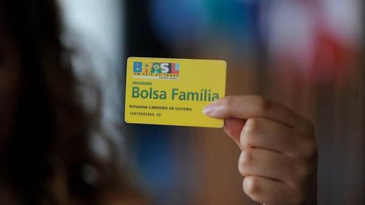 Pagamentos começam nesta segunda-feira (22) para beneficiários com NIS final 3