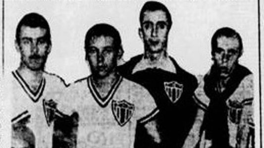 Página de jornal da época