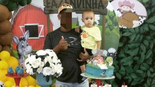 Pai de criança está preso preventivamente; advogada afirma que ele não estava em casa no momento do acidente