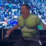Pai vai à loucura com gol de Hulk, do Atlético, sobre o Cruzeiro; veja