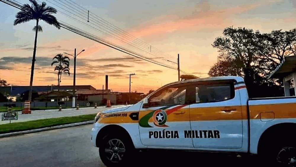Pai mata morador de rua que tentou vender paçoca para filha em Blumenau 