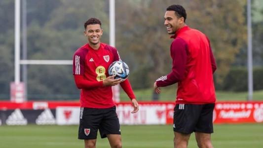 País de Gales se prepara para enfrentar a Letônia