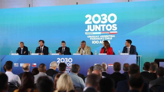 Países oficializaram a candidatura em cerimônia nesta terça (7)