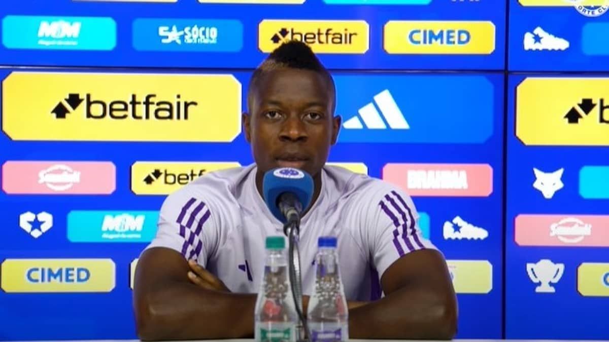 Palacios demonstra ansiedade por estreia pelo Cruzeiro no Brasileirão