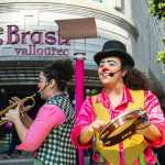 Músicos e estátuas vivas: intervenções marcam início das inscrições para evento voltado a artistas de rua em BH