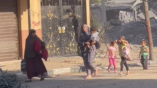 Palestinos estão fugindo para o sul da Faixa de Gaza após alerta de Israel