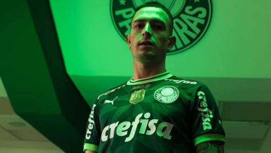 Palmeiras anuncia Aníbal Moreno, primeiro reforço para 2024