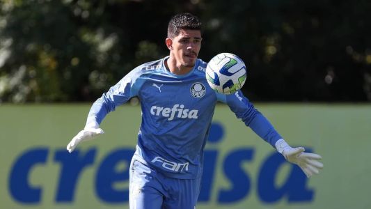 Palmeiras encaminha venda de goleiro Lucas Silvester para time português