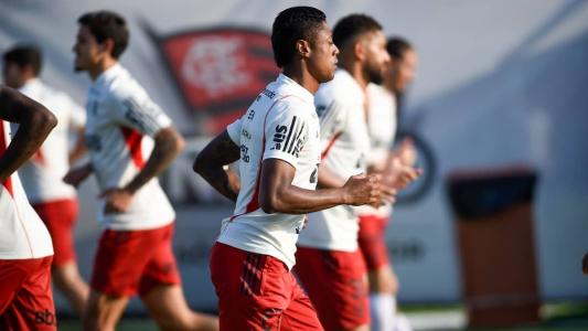Palmeiras quer Bruno Henrique; permanência no Flamengo é incerta