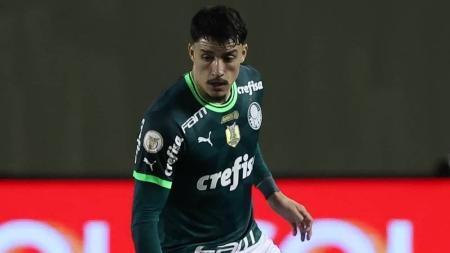 Palmeiras recebe Internacional na briga pelo título no Brasileiro