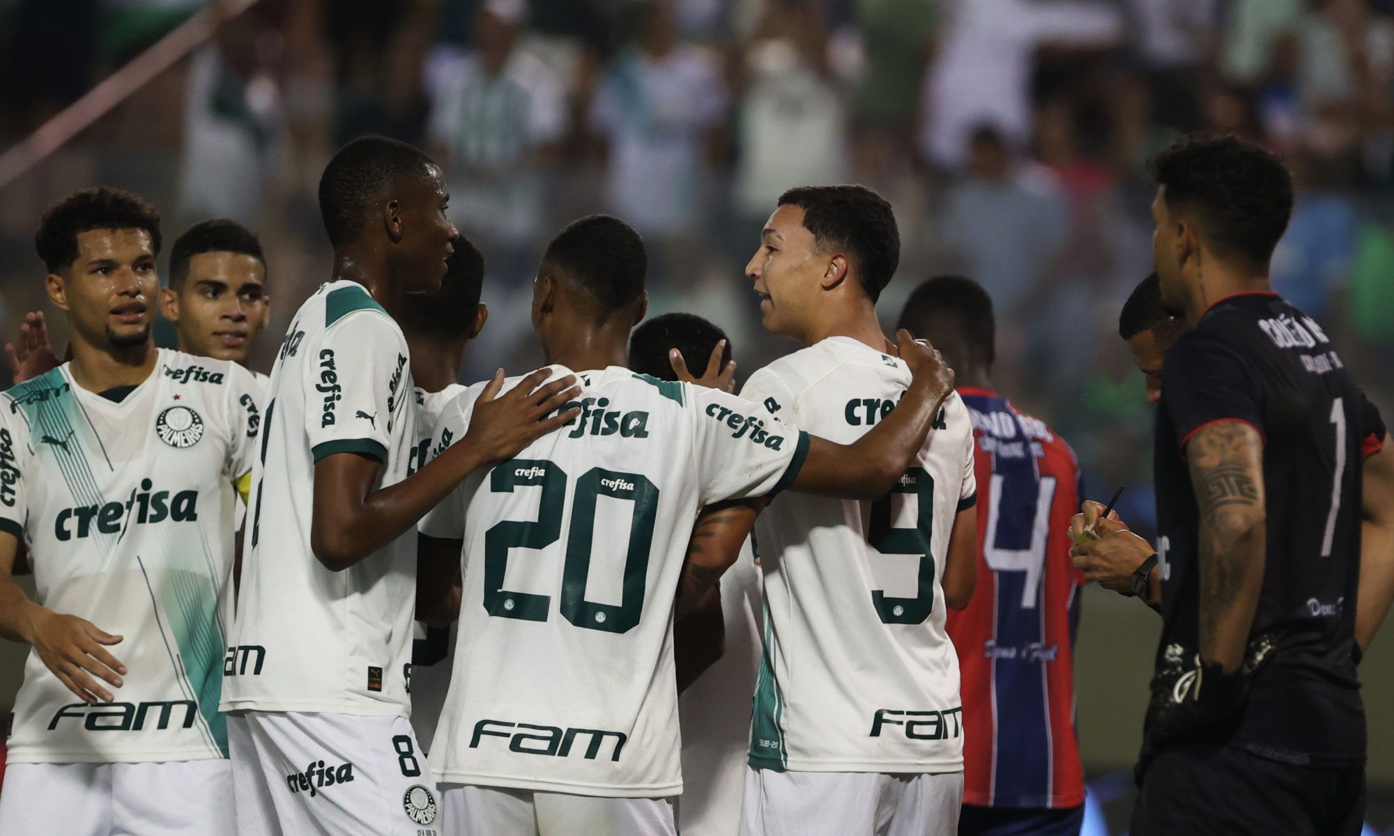 Estevão marca, Palmeiras goleia União ABC e se classifica na Copa SP