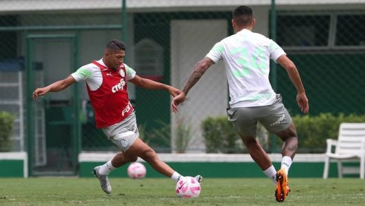 Palmeiras se reapresenta após goleada e treina com reservas