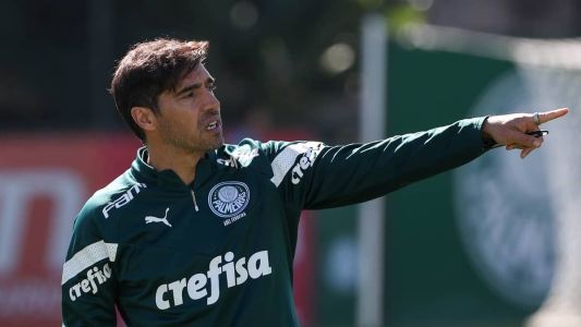 Palmeiras trabalha antes de clássico Choque-Rei pela Copa do Brasil