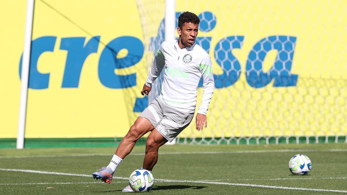 Palmeiras trabalha de olho no Internacional após eliminação