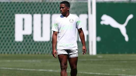 Palmeiras treina, e Abel tem dúvidas com selecionáveis