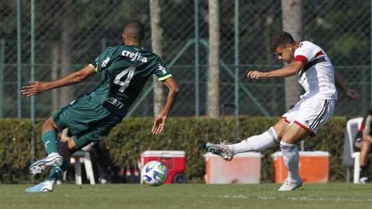 Palmeiras venceu o São Paulo por 3 a 2 no Brasileiro Sub-20