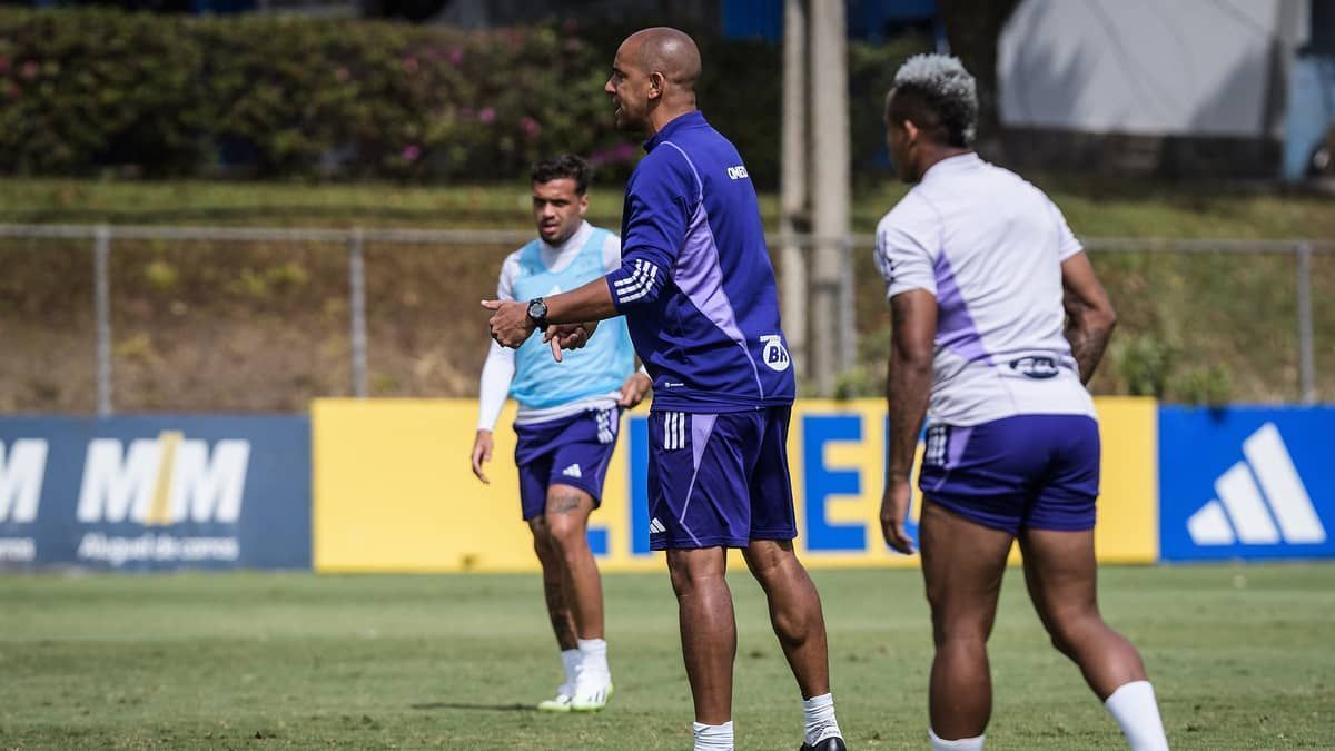 Palmeiras x Cruzeiro: prováveis escalações para jogo no Allianz