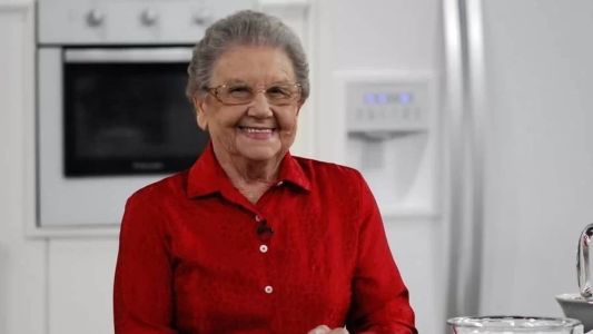 Palmirinha morreu neste domingo (7), após quase um mês internada