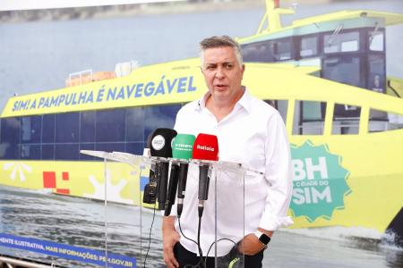 A população de Belo Horizonte vive a expectativa de ver o processo de desassoreamento da Lagoa da Pampulha concluído até junho do ano quem, antes da realização da Copa do Mundo.
