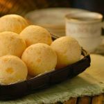 Pão de queijo é eleito 3º melhor item de café da manhã do mundo