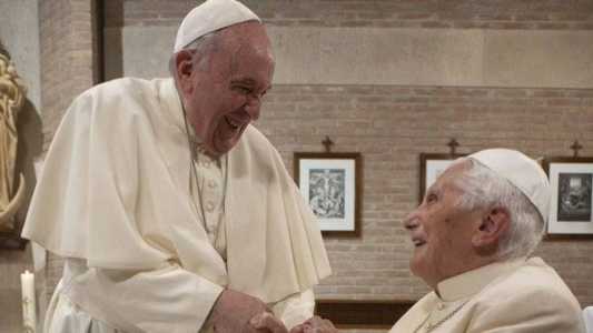 Papa Francisco e Bento XVI