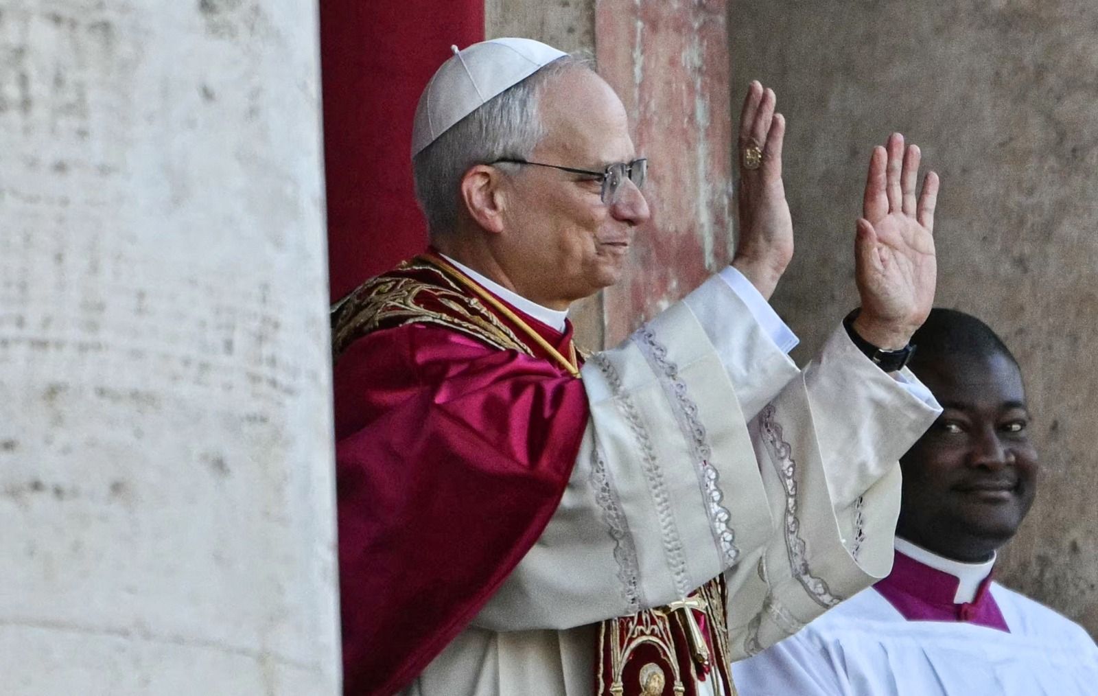 Papa Leão XIV pede paz e 'responsabilidade' após ataque dos EUA contra o Irã