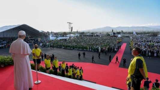 Papa Leão XIV preside missa no Jubileu dos Jovens