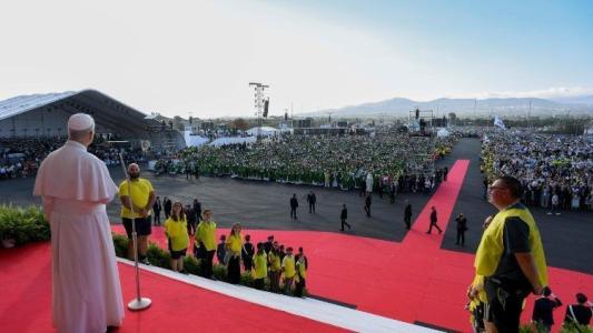 Papa Leão XIV preside missa no Jubileu dos Jovens