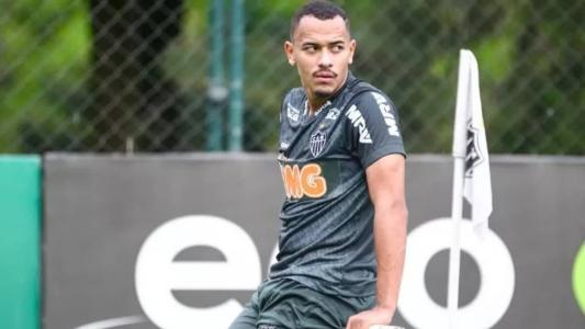 Papagaio teve passagem apagada pelo Atlético em 2019