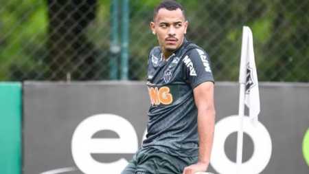Papagaio teve passagem apagada pelo Atlético em 2019