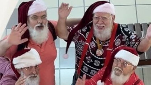 Papai noéis já iniciaram maratona de eventos