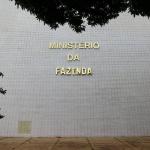 Governo reduz para 3% estimativa de crescimento da economia em 2023
