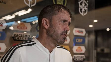 Para Léo Figueiredo, a diretoria do Atlético também tem sua parcela de culpa na "novela Coudet"