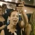 Vídeo: vendedora comemora aniversário dentro do ônibus na Grande BH e imagens viralizam 
