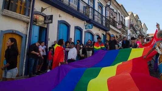 Parada LGBTQIA+ de 2022 na Rua Direita