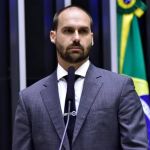 Conselho de Ética arquiva denúncia contra Eduardo Bolsonaro por bate-boca com petista na Câmara