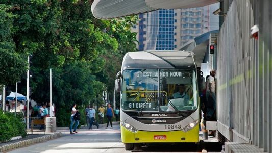 Parlamentares veem reajuste da tarifa como tentativa de constrangê-los a aprovar subsídio para as empresas do transporte coletivo