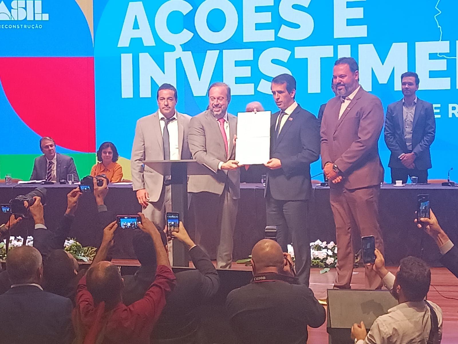 Gerdau e governo federal firmam parceria por usina de energia solar no Noroeste de Minas