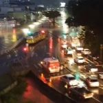 Vídeos: avenida Vilarinho alaga durante temporal em BH neste sábado