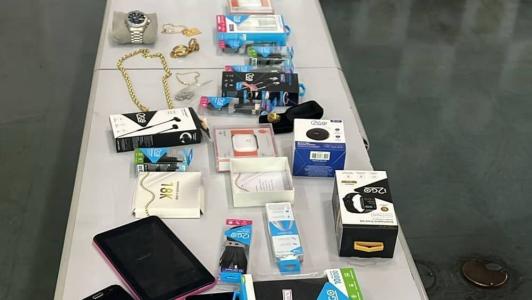 Parte dos aparelhos roubados foi recuperada pela Polícia Civil