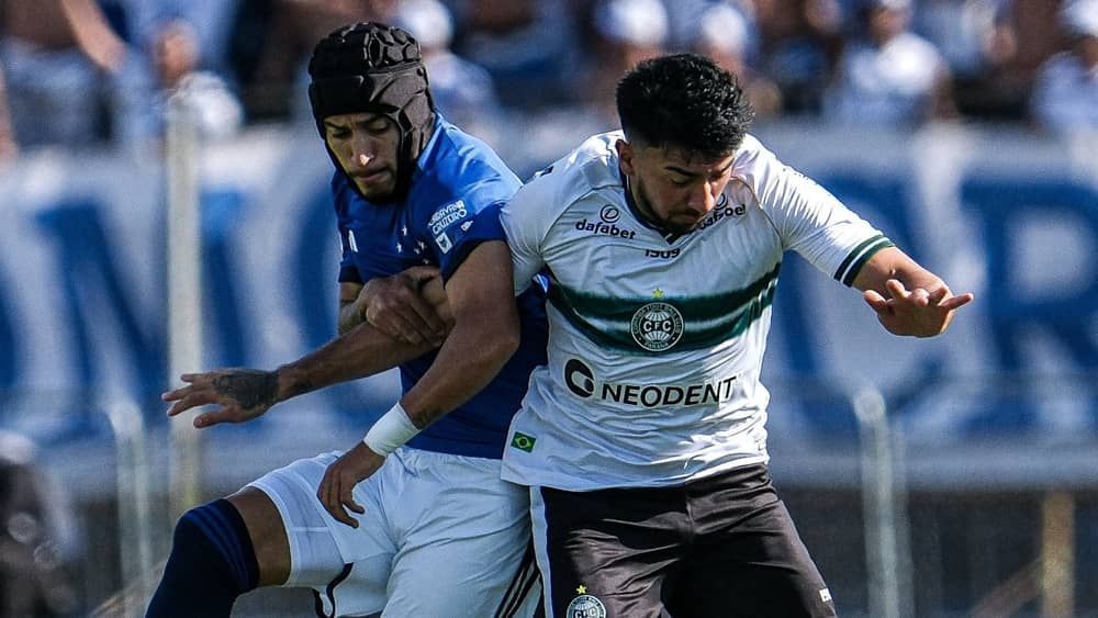 Coritiba se pronuncia sobre invasões em jogo contra o Cruzeiro