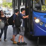 Câmara de BH condiciona subsídio a empresas de ônibus a tarifa zero para vilas e favelas e passe livre estudantil