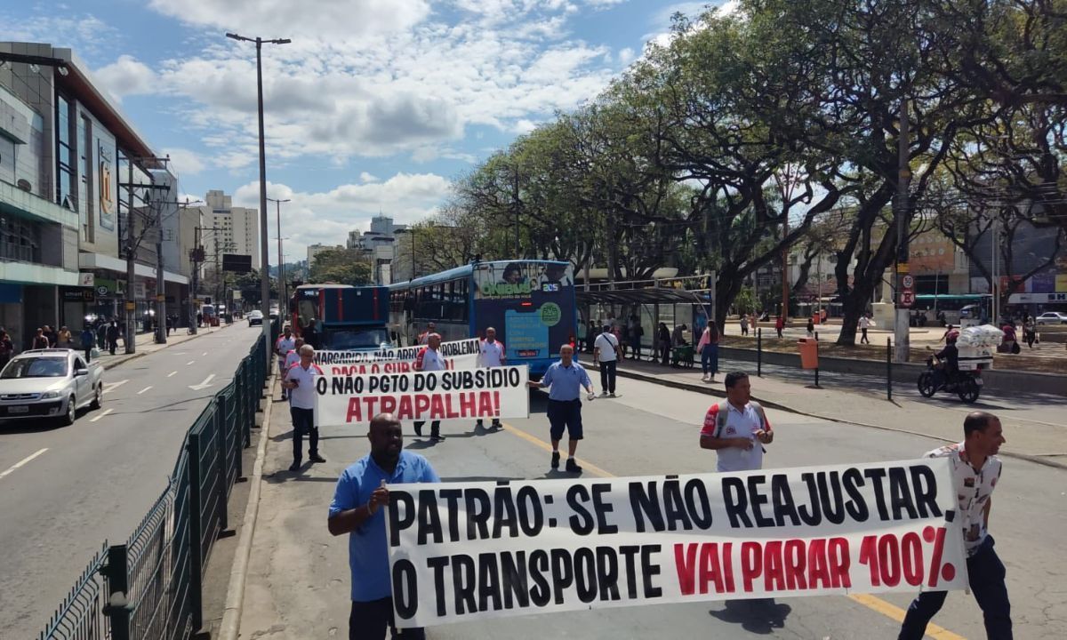 Trabalhadores do transporte urbano fazem assembleias e paralisação em Juiz de Fora