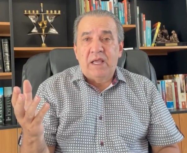 Malafaia pede perdão por palavrões e xingamentos usados em conversas com Bolsonaro