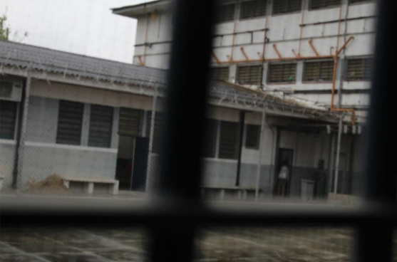 Mulher deu à luz em privada de presídio em SP, aponta relatório