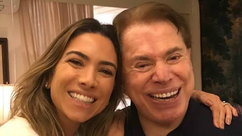 Silvio Santos faz aparição rara em vídeo com a família